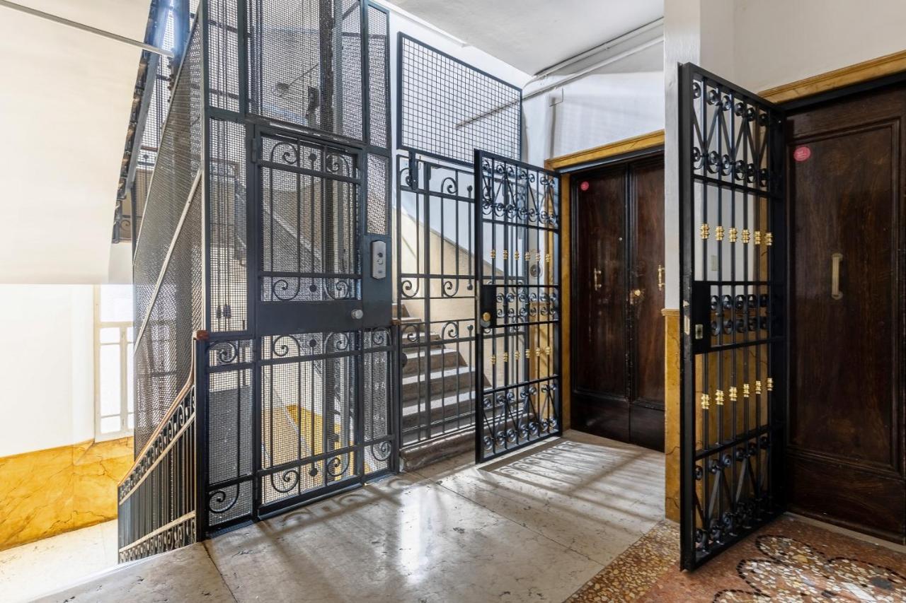 Irnerio Apartments By Wonderful Italy Bologna Exterior photo