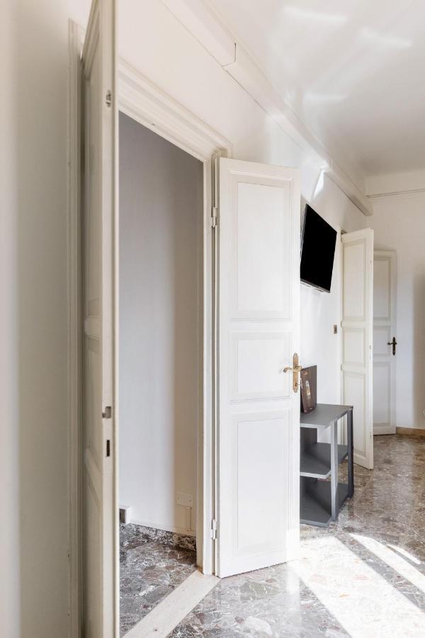 Irnerio Apartments By Wonderful Italy Bologna Exterior photo